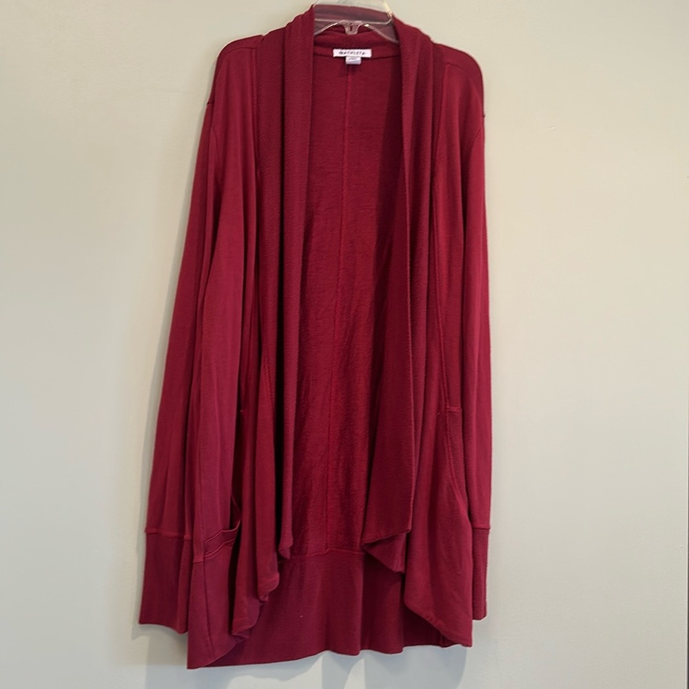 Athleta pranayama wrap Small red Merlot burgundy color